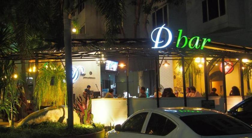 Royal Diamond Hotel Phetchaburi Bagian luar foto